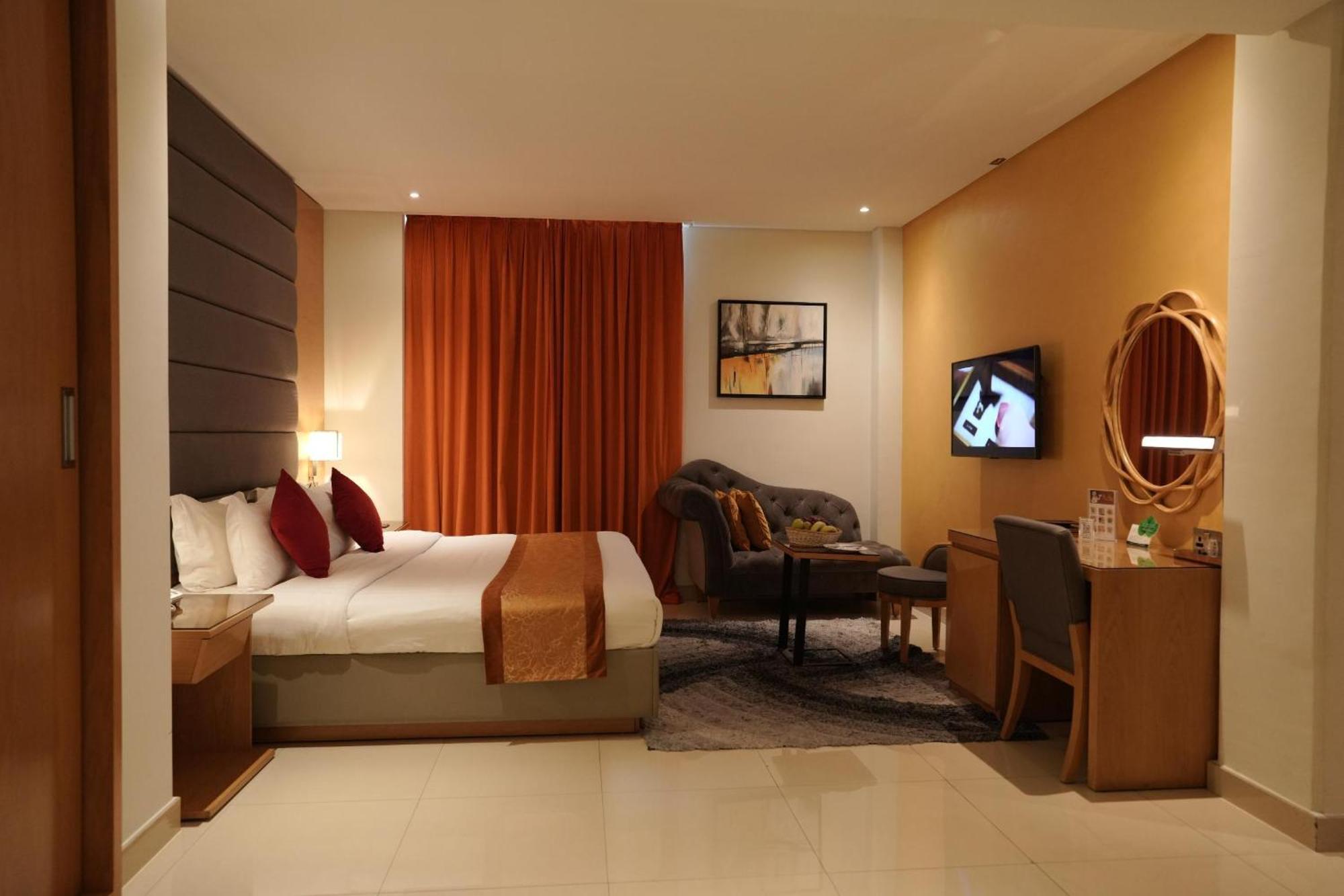 Meshal Hotel Манама Екстериор снимка
