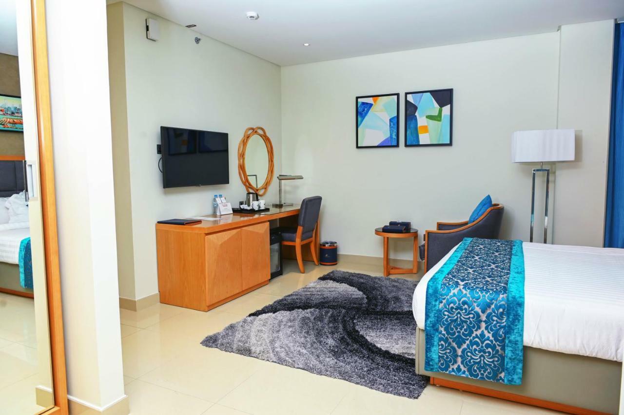 Meshal Hotel Манама Екстериор снимка