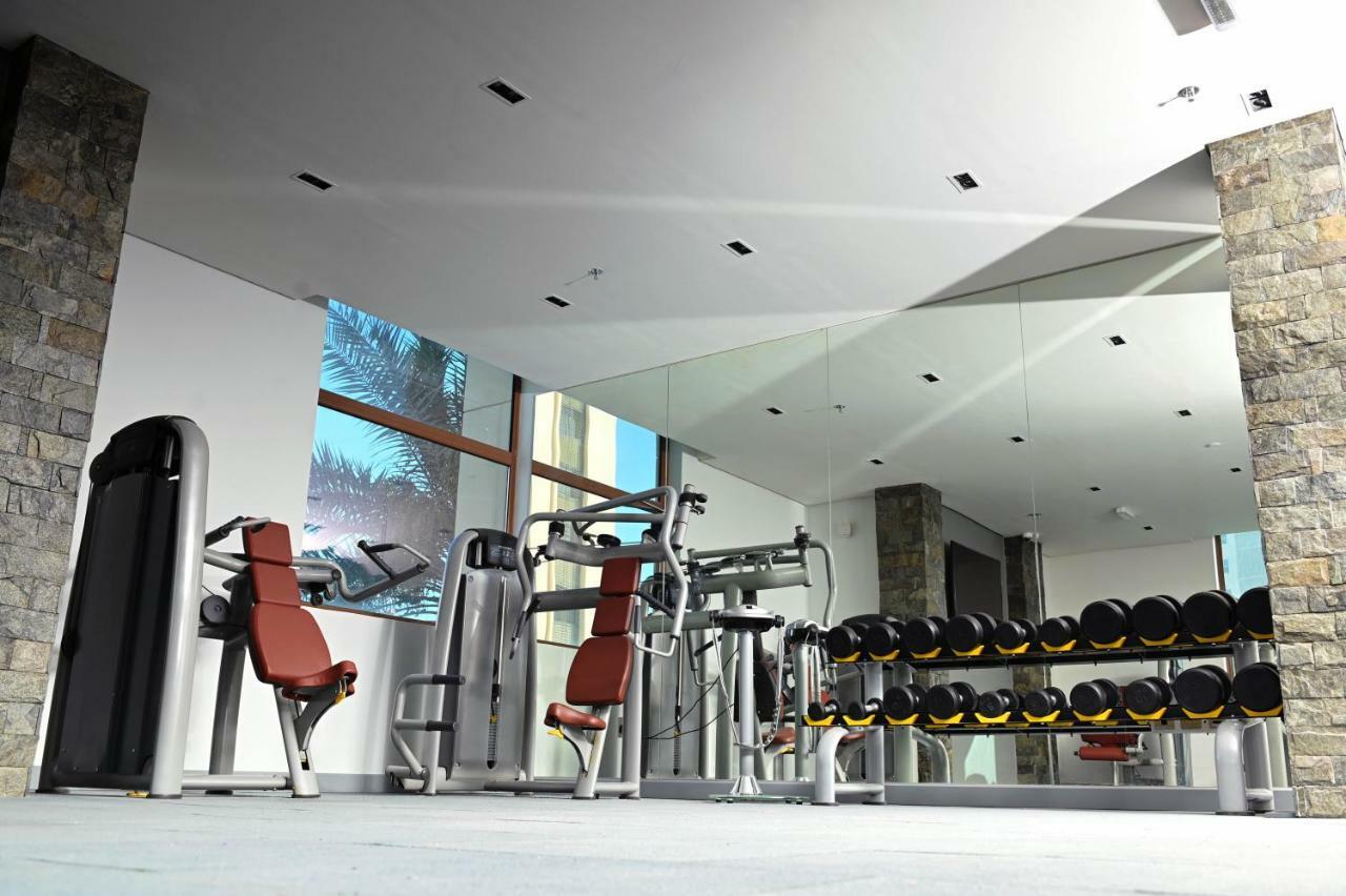 Meshal Hotel Манама Екстериор снимка